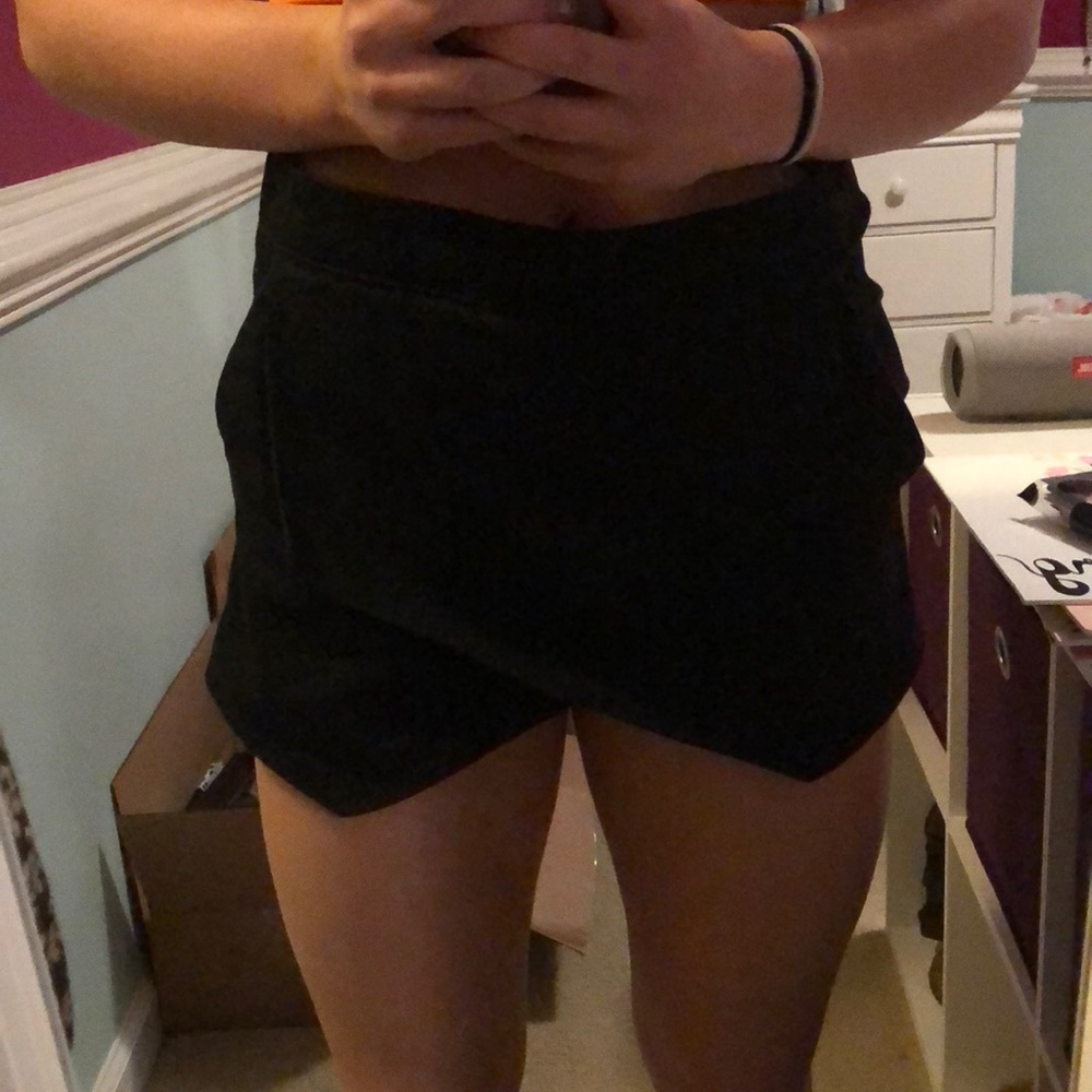 Cute black shorts
